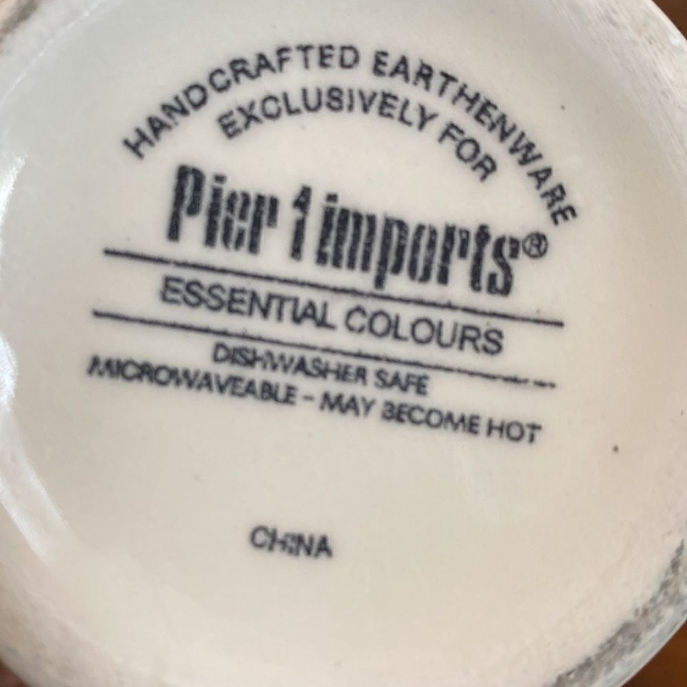 Pier 1 Essential Colours  Cream Chunky Mugs (4) - Picture 5 of 7
